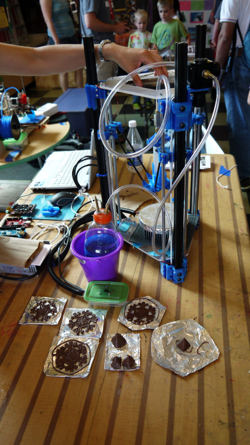 3-D chocolate extrusion by Port City Makerspace